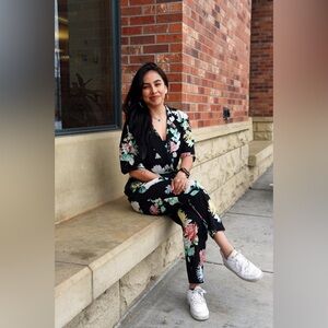 💐 ZARA Floral Jumpsuit - Tie Waist